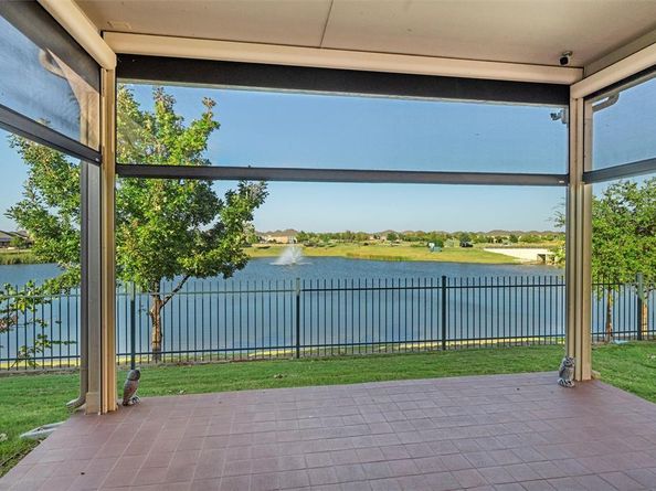 2112  Vista Creek Drive , Frisco Texas 75036
