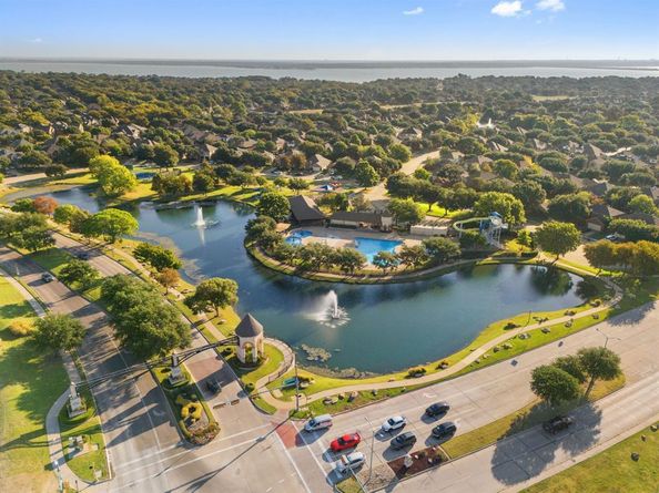 9213  Inverness Drive , Rowlett Texas 75089