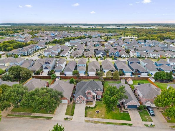 9213  Inverness Drive , Rowlett Texas 75089
