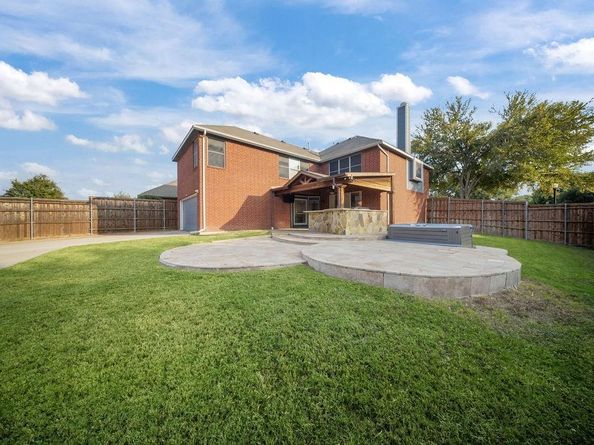 3912  Willow Bend Drive , The Colony Texas 75056