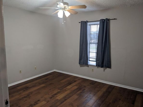 224  Vista Way , Benbrook Texas 76126