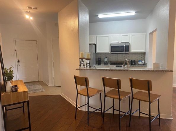 2815  Reagan Street , Dallas Texas 75219
