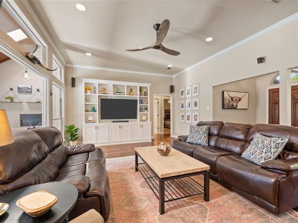4404  Rambling Creek Drive , Arlington Texas 76016