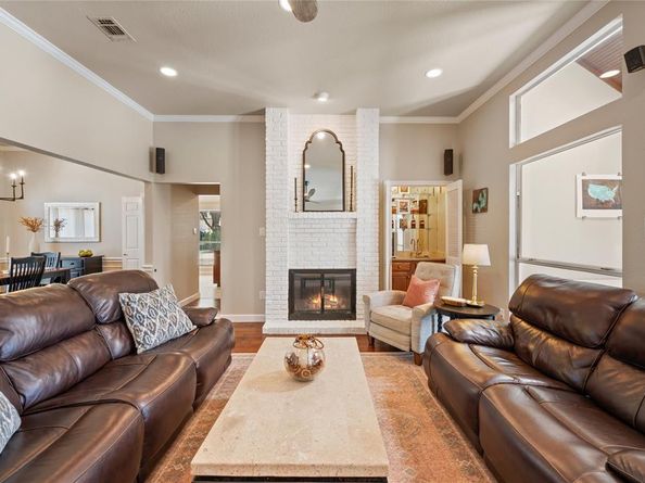 4404  Rambling Creek Drive , Arlington Texas 76016