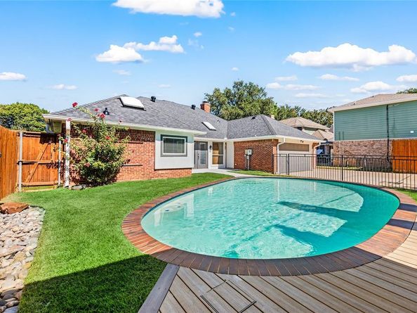 4404  Rambling Creek Drive , Arlington Texas 76016