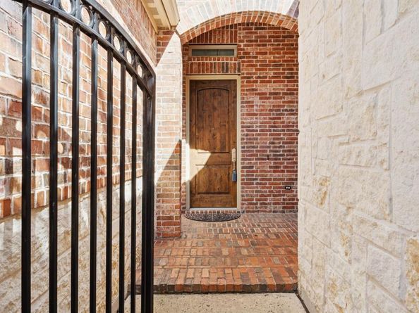 1852  Audubon Pond Way , Allen Texas 75013