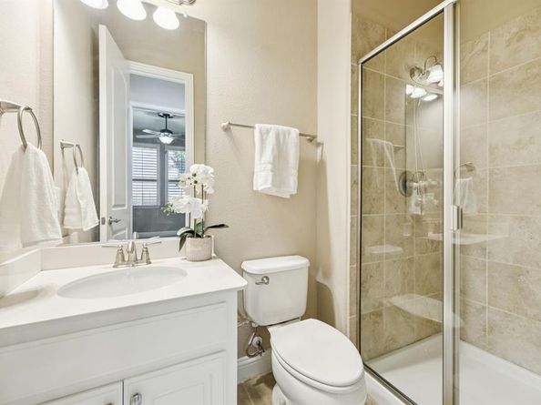 1852  Audubon Pond Way , Allen Texas 75013