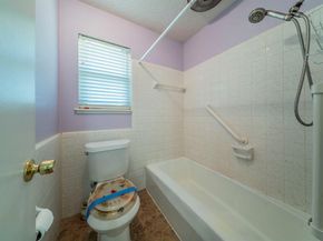 1313  York Drive , Edgecliff Village Texas 76134