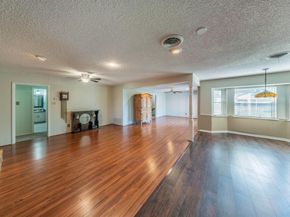 1313  York Drive , Edgecliff Village Texas 76134