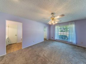 1313  York Drive , Edgecliff Village Texas 76134