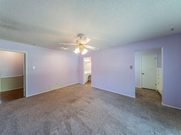 1313  York Drive , Edgecliff Village Texas 76134