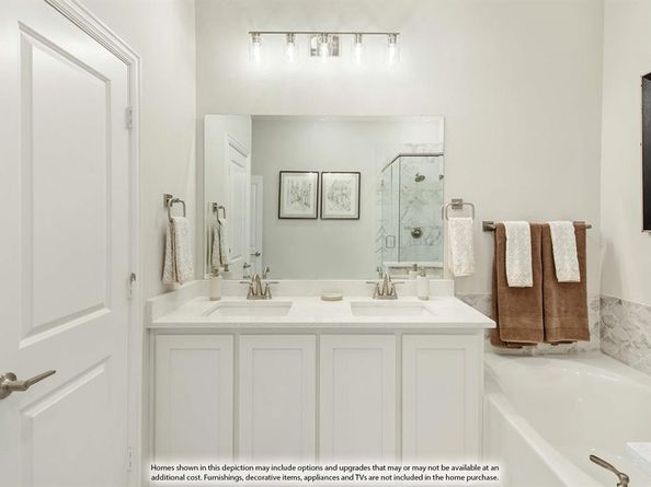 933  Ford Drive , DeSoto Texas 75115