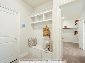 933  Ford Drive , DeSoto Texas 75115