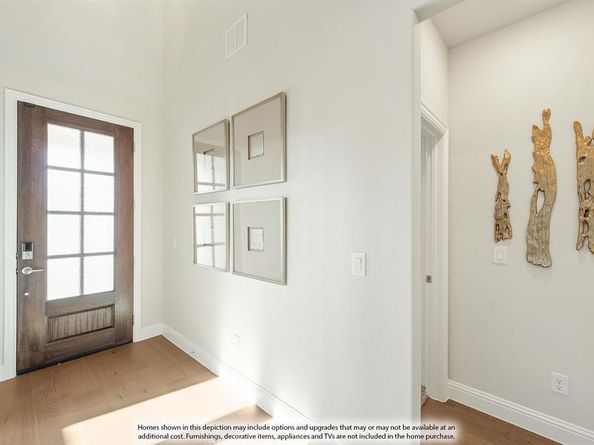 933  Ford Drive , DeSoto Texas 75115