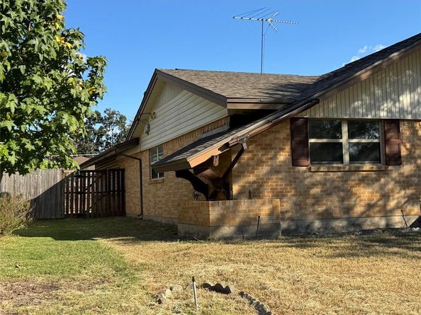 1900  Provincetown Lane , Richardson Texas 75080