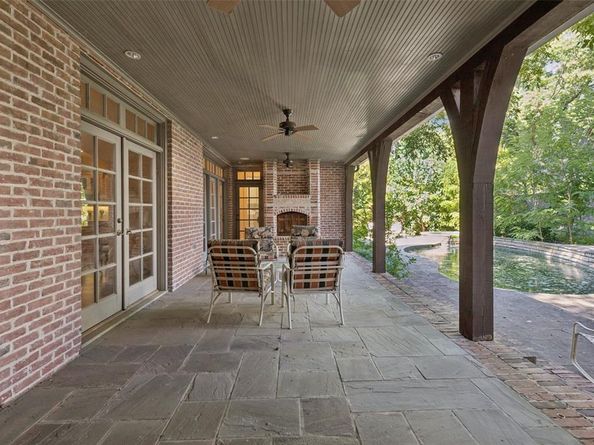 6239  Park Lane , Dallas Texas 75225