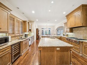 6239  Park Lane , Dallas Texas 75225