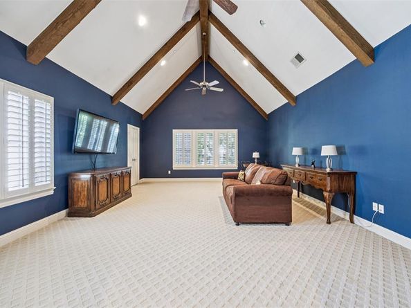 6239  Park Lane , Dallas Texas 75225