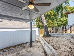 1409  Autumn Leaves Trail , Dallas Texas 75241