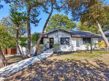 1409  Autumn Leaves Trail 