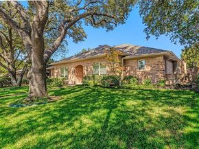 6415  Windsong Drive , Dallas Texas 75252