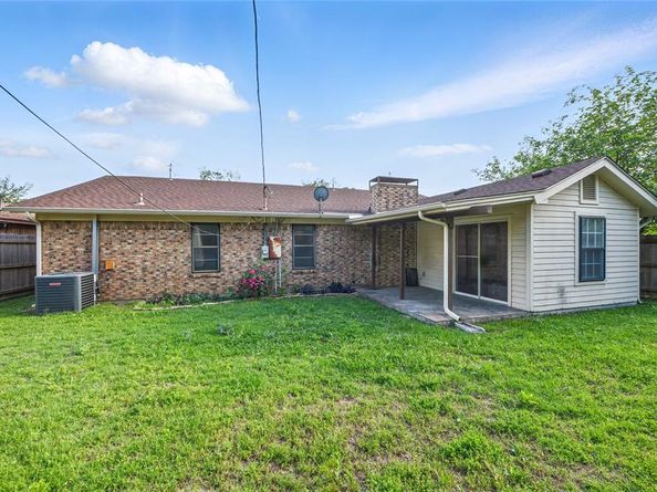 3836  Wedgworth Road S, Fort Worth Texas 76133