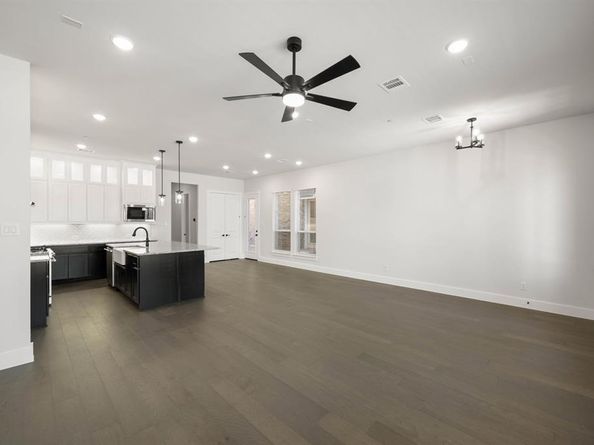 1826  Wittington Place , Farmers Branch Texas 75234