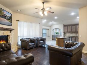 3123  Pamplona  , Grand Prairie Texas 75054