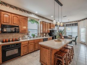 2404  Aramic Court , Arlington Texas 76001