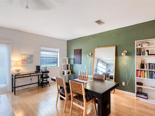 1111 S Akard Street  303, Dallas Texas 75215