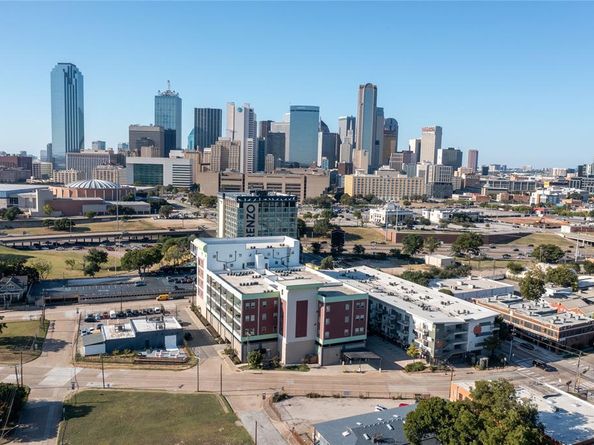 1111 S Akard Street  303, Dallas Texas 75215