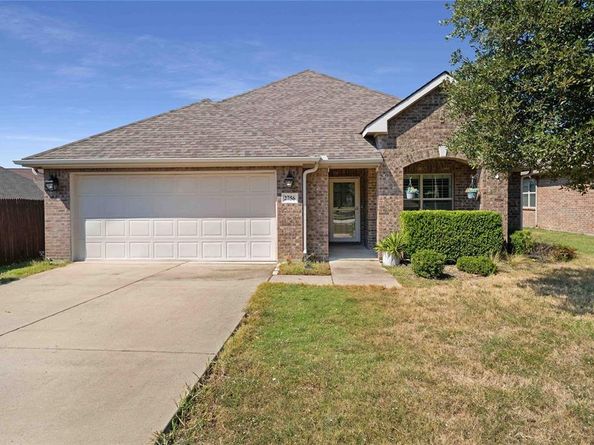 2756  Cresent Lake Drive , Little Elm Texas 75068