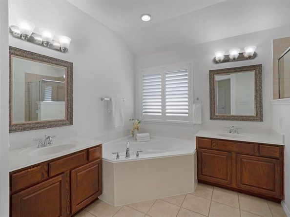 2756  Cresent Lake Drive , Little Elm Texas 75068