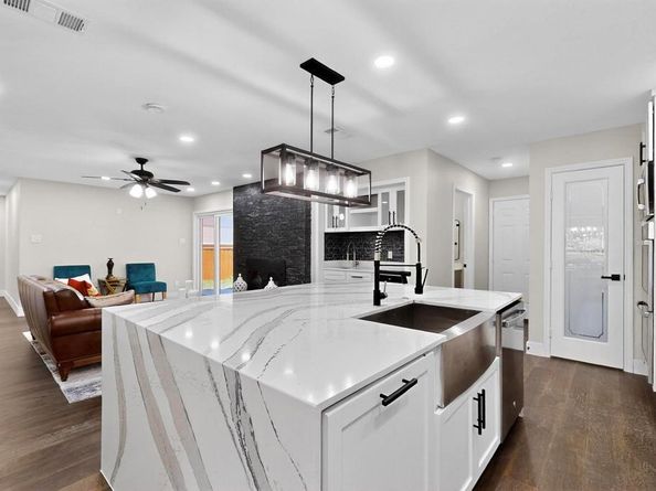 10132  Medlock Drive , Dallas Texas 75218