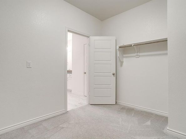 2829  Stanley Avenue , Fort Worth Texas 76110
