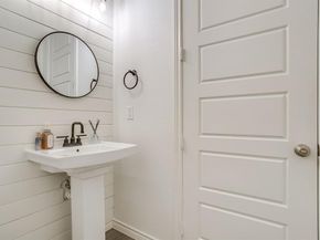 2829  Stanley Avenue , Fort Worth Texas 76110