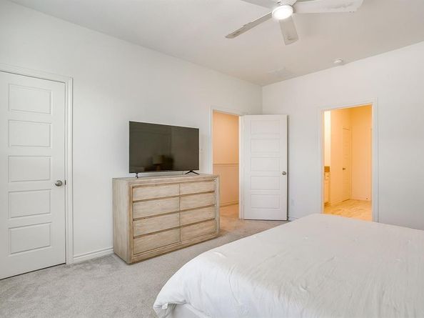 2829  Stanley Avenue , Fort Worth Texas 76110