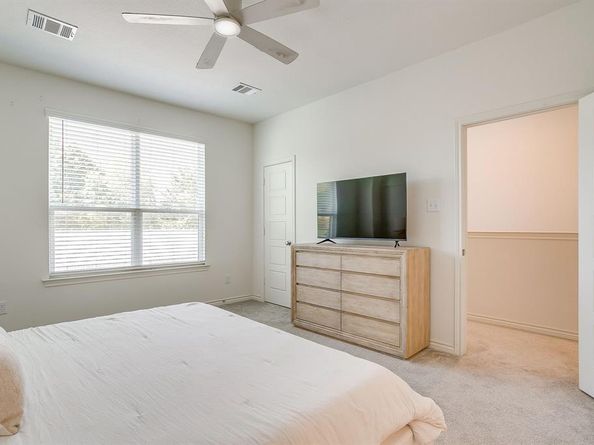 2829  Stanley Avenue , Fort Worth Texas 76110