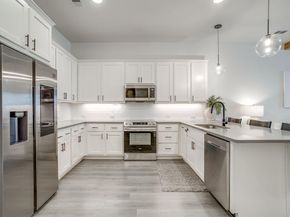 2829  Stanley Avenue , Fort Worth Texas 76110
