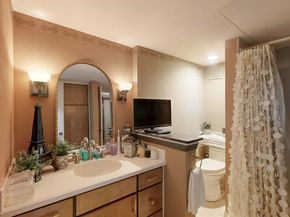 4112  Bowser Avenue  105, Dallas Texas 75219