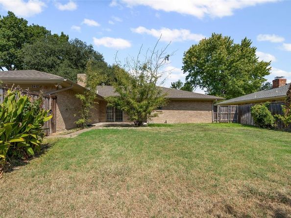 2412  Flagstone Drive , Plano Texas 75075