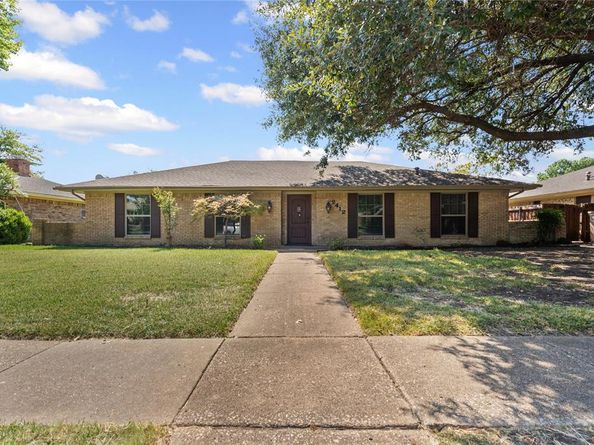 2412  Flagstone Drive , Plano Texas 75075