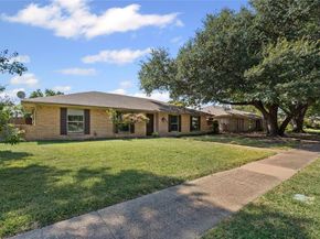 2412  Flagstone Drive , Plano Texas 75075