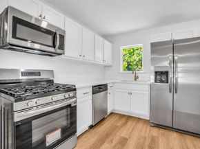 2108  Blake Avenue , Dallas Texas 75228