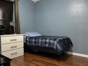 1613  Glencairn Lane , Lewisville Texas 75067