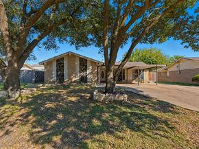 2828  Shasta Trail , Fort Worth Texas 76133