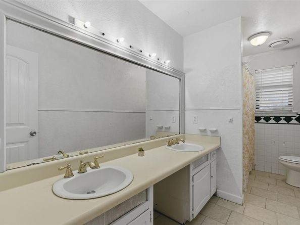 2828  Shasta Trail , Fort Worth Texas 76133