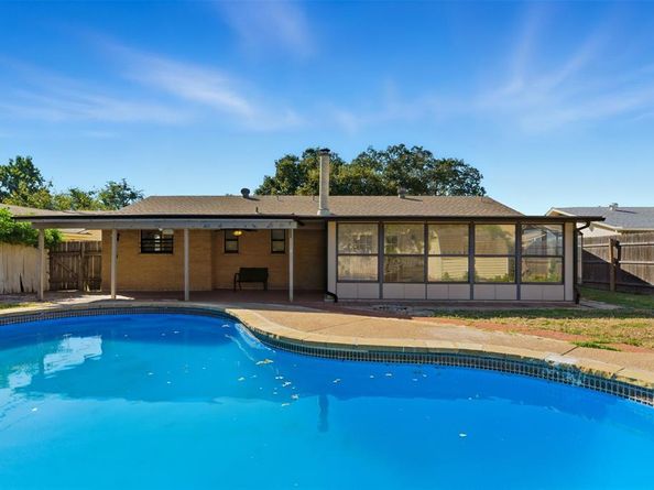 2828  Shasta Trail , Fort Worth Texas 76133