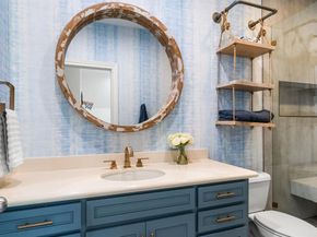 6301  Shady Oaks Drive , Frisco Texas 75034