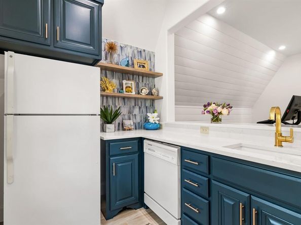 6301  Shady Oaks Drive , Frisco Texas 75034